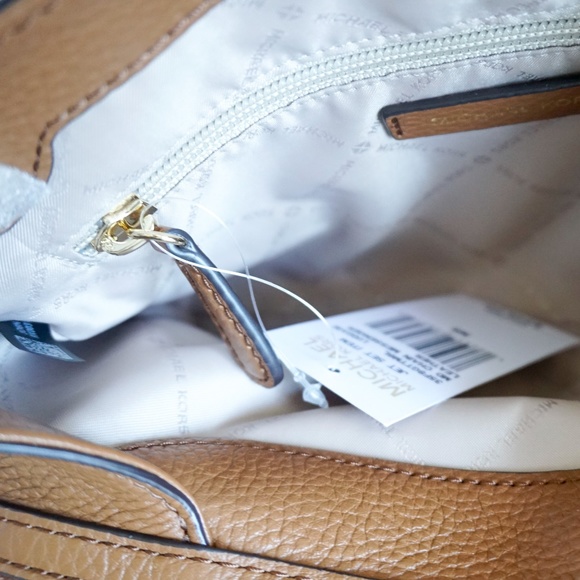 Michael Kors Jet Set Med Chain Leather Tote Brown - Picture 7 of 8